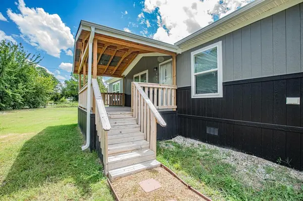 Bridgeport, TX 76426,111 County Road 1303