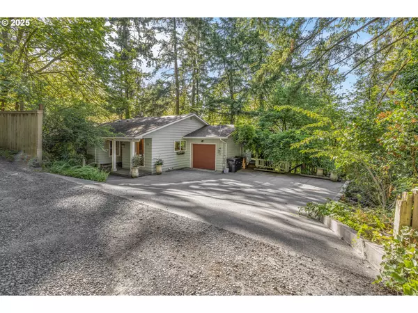 3160 WHITTEN DR, Eugene, OR 97405