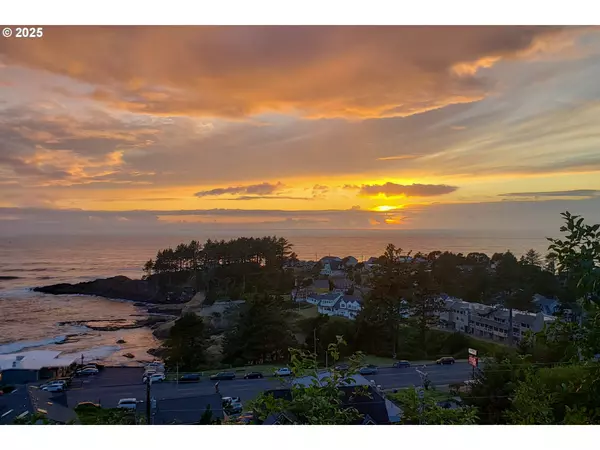 Depoe Bay, OR 97341,315 NE VISTA TERRACE AVE