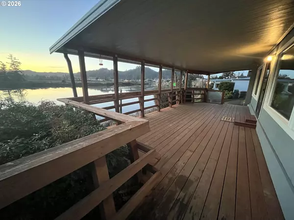 Reedsport, OR 97467,100 RIVER BEND RD #23