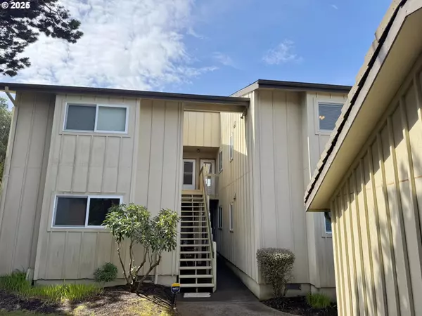 2335 NW INLET AVE #7, Lincoln City, OR 97367