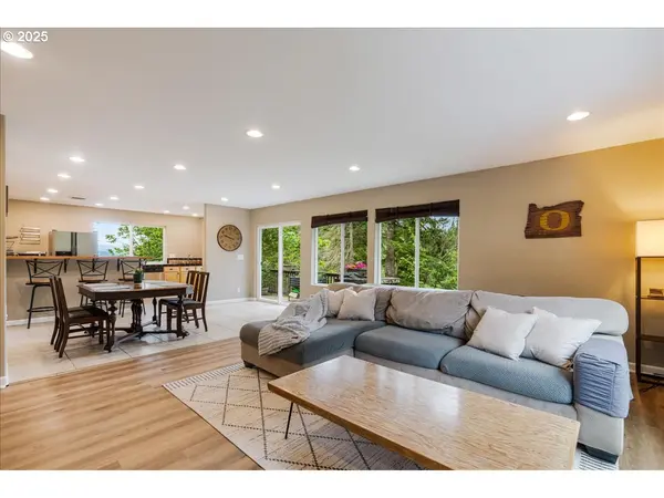 Rainier, OR 97048,30062 MAPLE DR