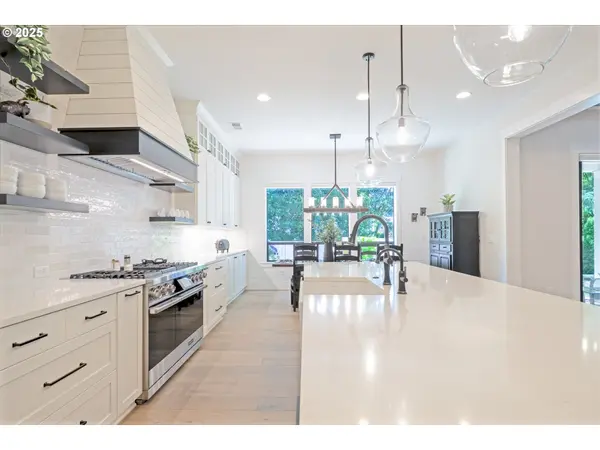 West Linn, OR 97068,1931 13TH ST