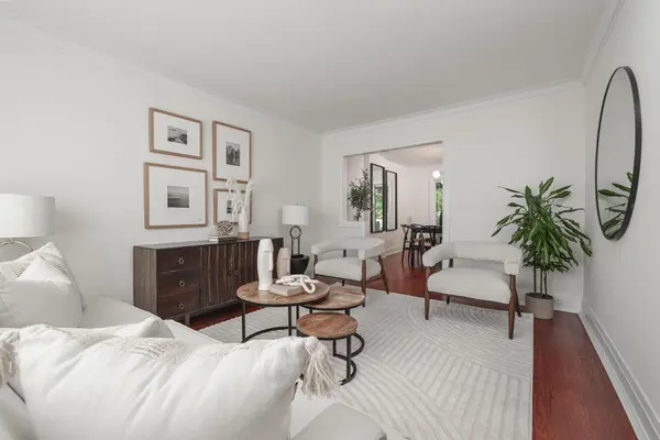 Toronto C02, ON M5R 1K9,618 Davenport RD