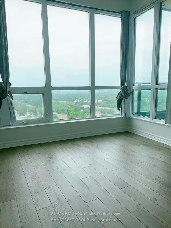 Toronto C14, ON M2N 0E1,18 Holmes AVE #1401