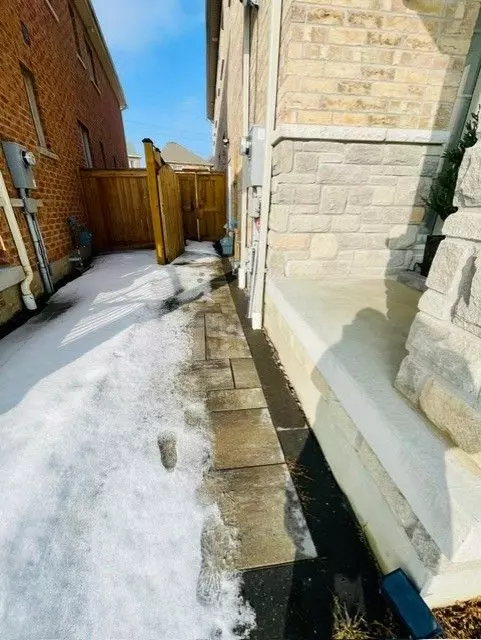 Ajax, ON L1T 0N9,40 Stannardville DR