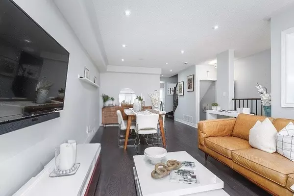 Ajax, ON L1T 0H1,22 Lavan LN #67