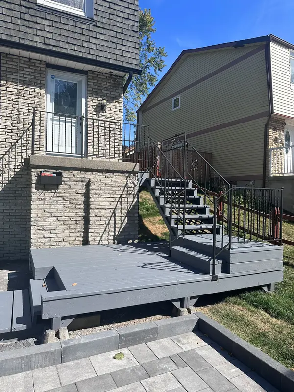 Oshawa, ON L1K 1J2,330 Ormond DR