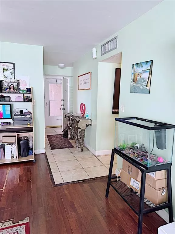 Dania Beach, FL 33004,325 SE 11 TE #205