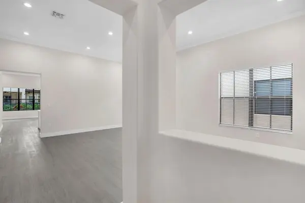 Pembroke Pines, FL 33024,8504 NW 37th Ct