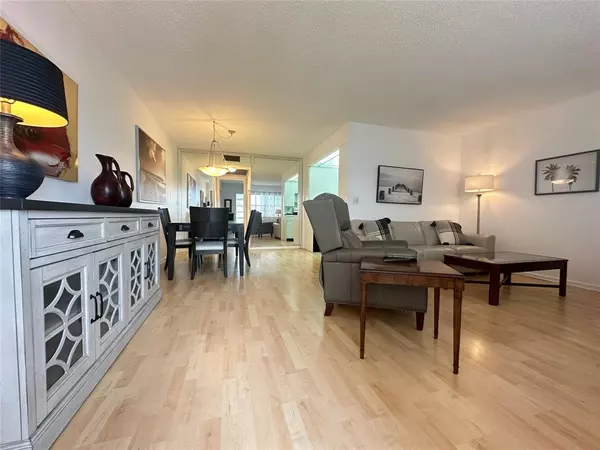 Deerfield Beach, FL 33442,4010 Newport G #4010