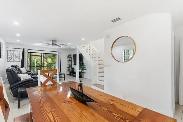 Coral Springs, FL 33065,10900 W Sample Rd