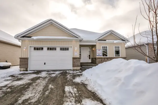 Severn, ON L0K 1E0,47 Harold AVE