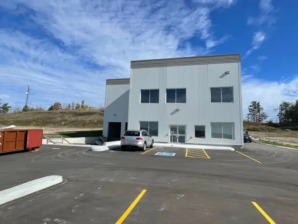 26 Nelle Carter CT, Orillia, ON L3V 7S3