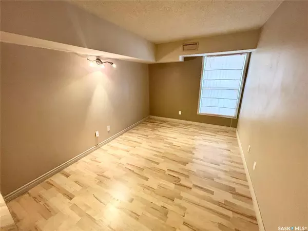 Regina, SK S4T 7S4,160 Gore PLACE #170