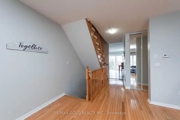 Mississauga, ON L5V 2R5,5055 Heatherleighe AVE E ##24