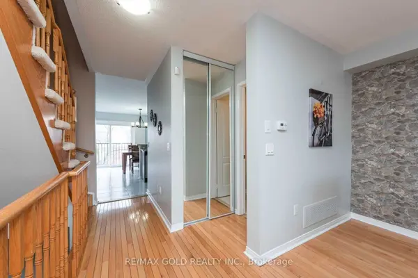 Mississauga, ON L5V 2R5,5055 Heatherleighe AVE E ##24