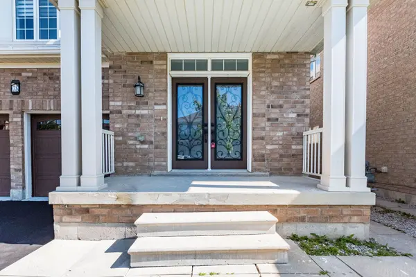 Brampton, ON L7A 4N3,78 Abercrombie CRES E