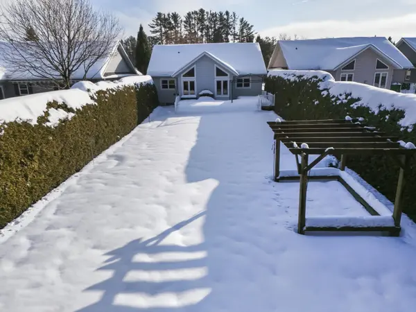 Bracebridge, ON P1L 2H7,77 Ewing ST