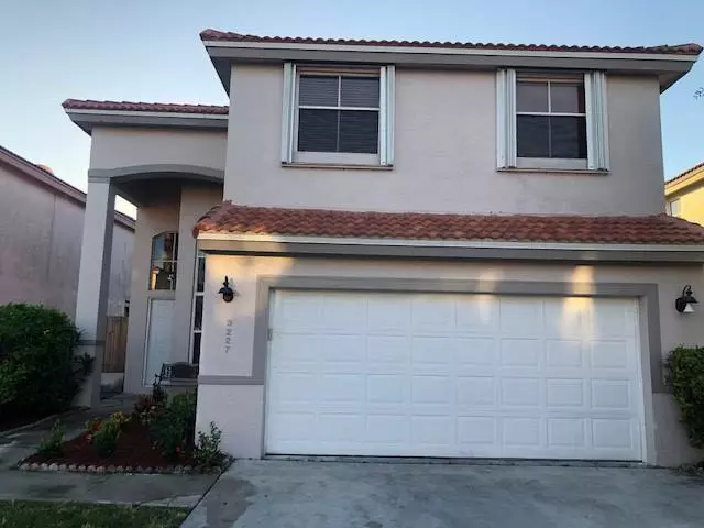 3227 W Buena Vista Dr, Margate, FL 33063