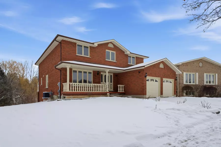 75 Ludlow CRES, Brantford, ON N3P 1X2