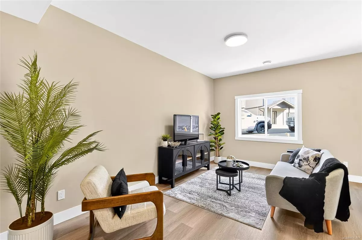 Port Alberni, BC V9Y 8E6,5535 Woodland Cres E #103