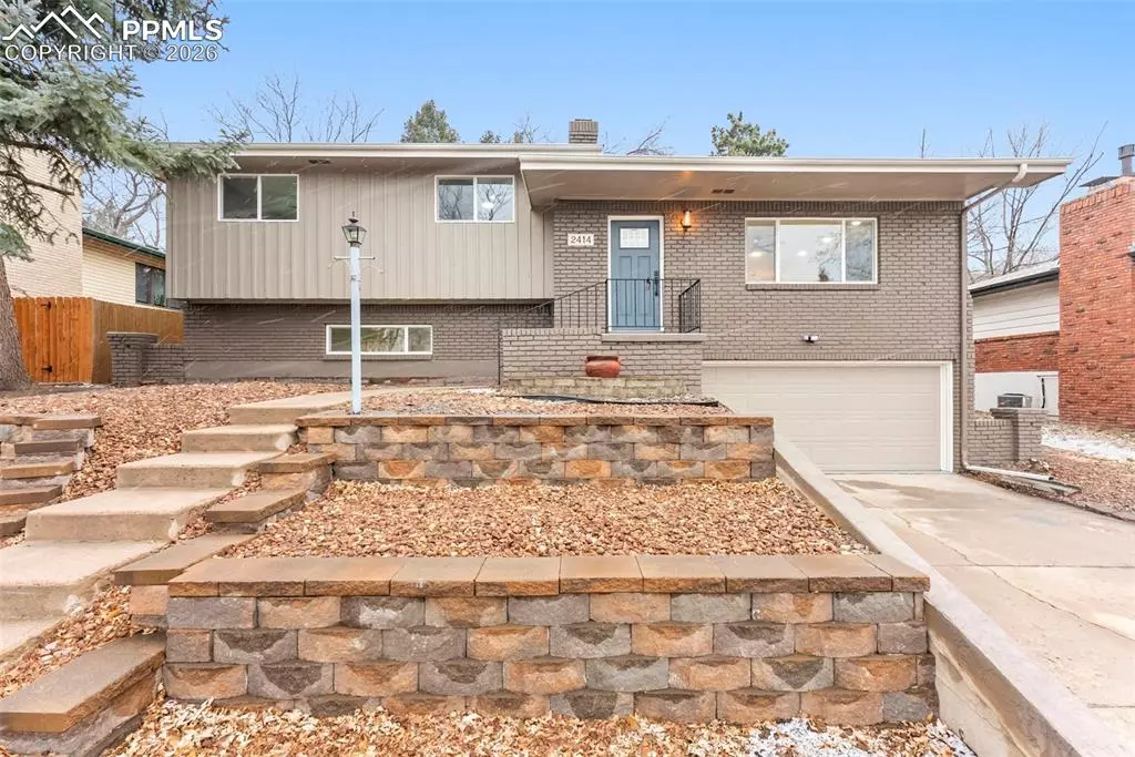 Colorado Springs, CO 80909,2414 Warwick LN