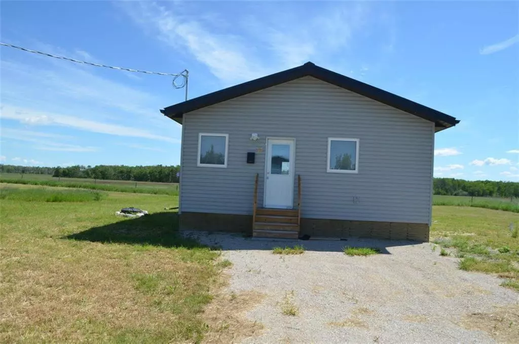 Steep Rock, MB R0C 2Y0,232 Cottage RD