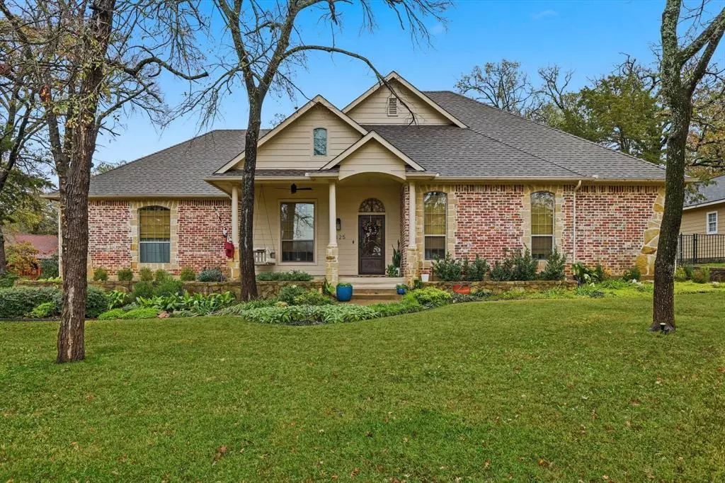 Lake Kiowa, TX 76240,1125 Kiowa Drive E