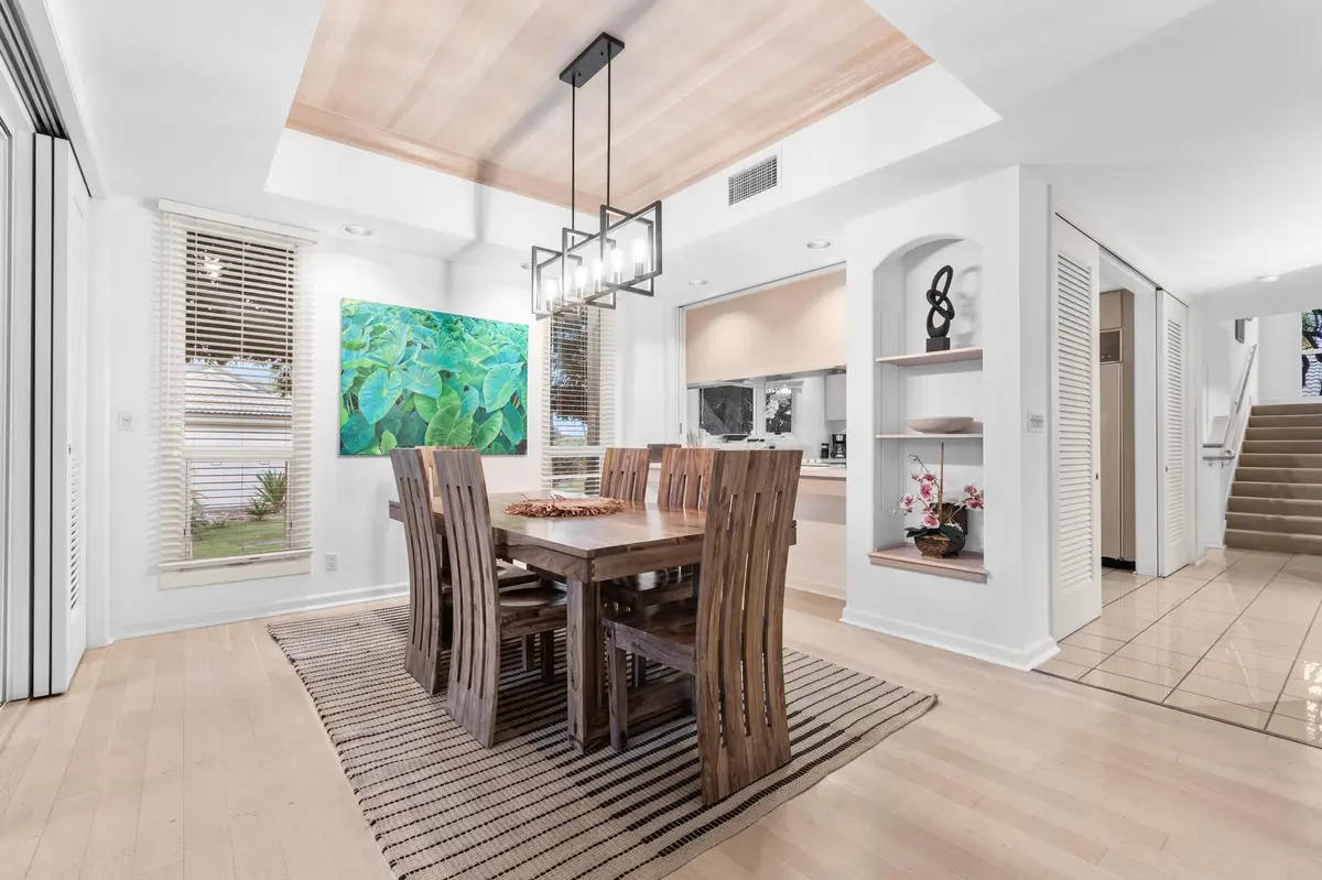 68-1375 PAUOA RD #D4, Kamuela, HI 96743