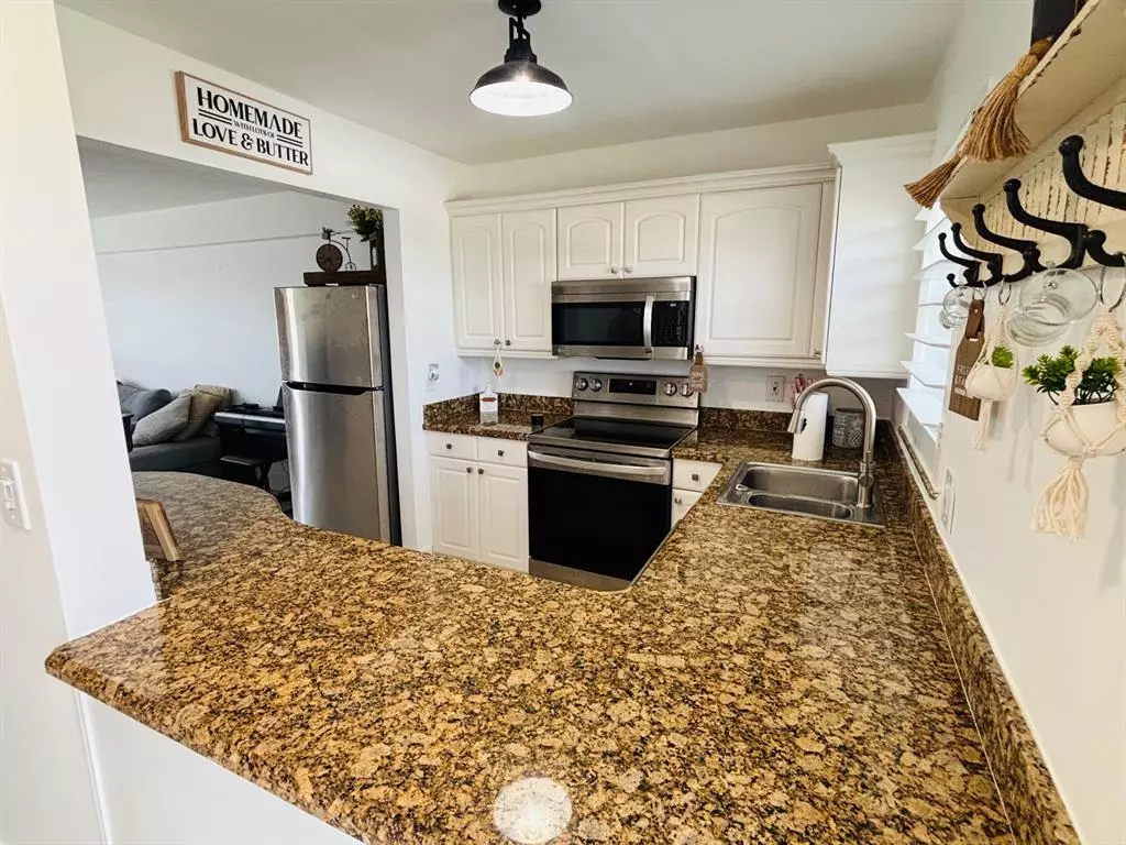 Deerfield Beach, FL 33441,1511 SE 15th Ct #403