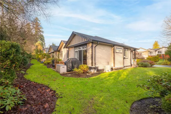 Chemainus, BC V0R 1K2,3110 Cook St #15