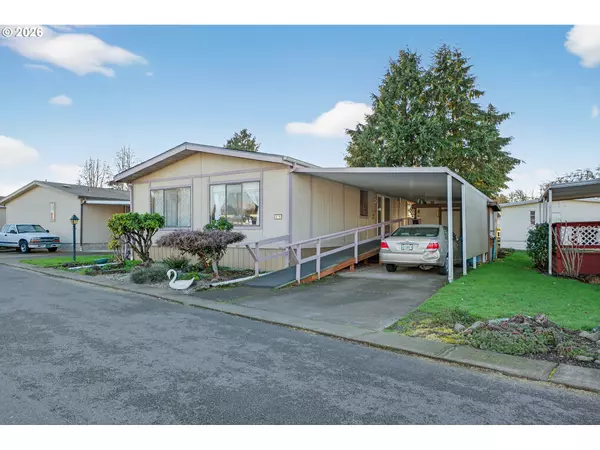 Junction City, OR 97448,1225 W 10TH AVE #18