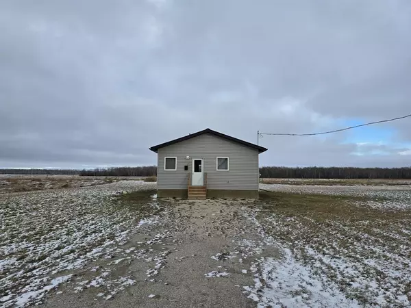 Steep Rock, MB R0C 2Y0,232 Cottage RD