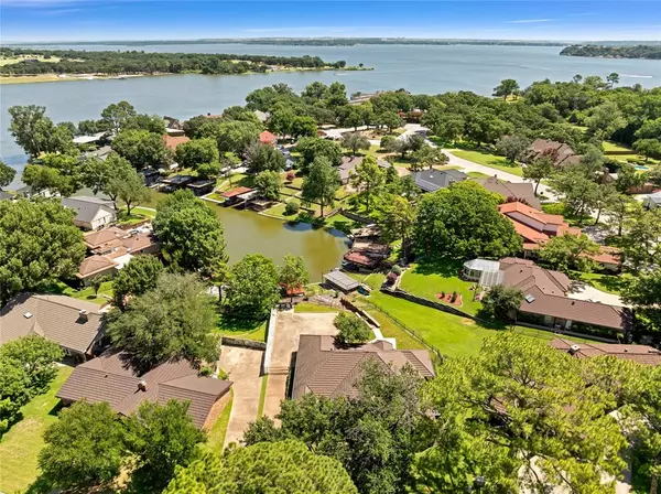 Azle, TX 76020,321 Timberlake Drive