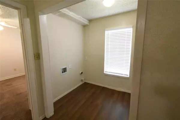 Arlington, TX 76010,803 Biggs Terrace