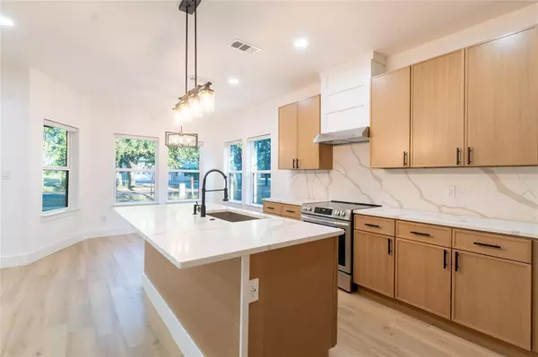 Enchanted Oaks, TX 75156,6131 Inca Drive