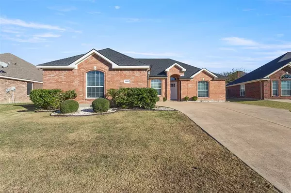 1644 Ridgemar Drive, Grand Prairie, TX 75051