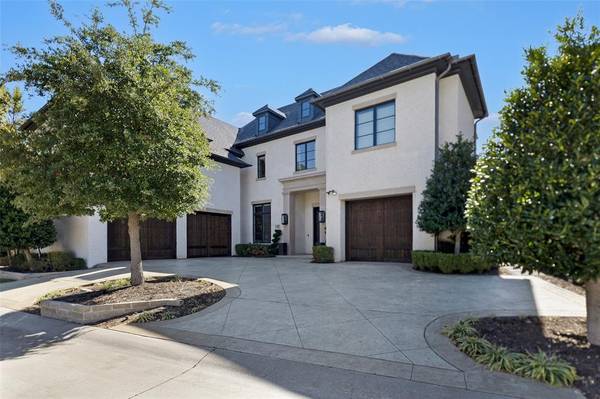 32 Devonstone Place, Dallas, TX 75248