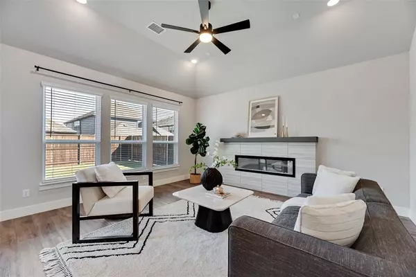 Celina, TX 75009,6237 White Creek Drive