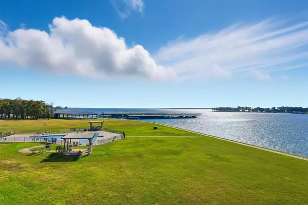 Corsicana, TX 75109,9900 Northshore Boulevard #3307