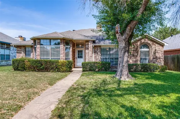 705 Yosemite Trail, Mesquite, TX 75149