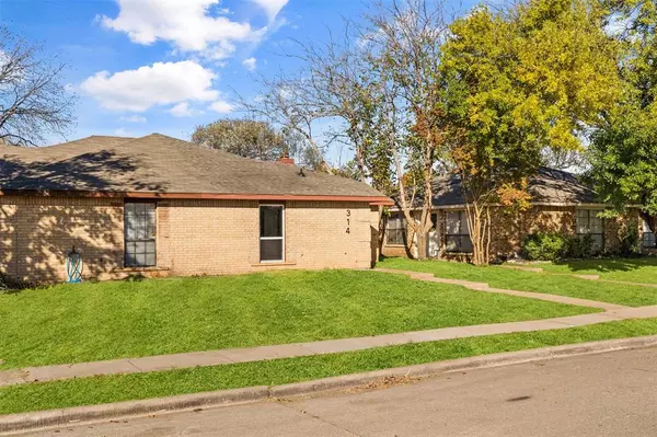 Grand Prairie, TX 75052,314 Gregory Lane