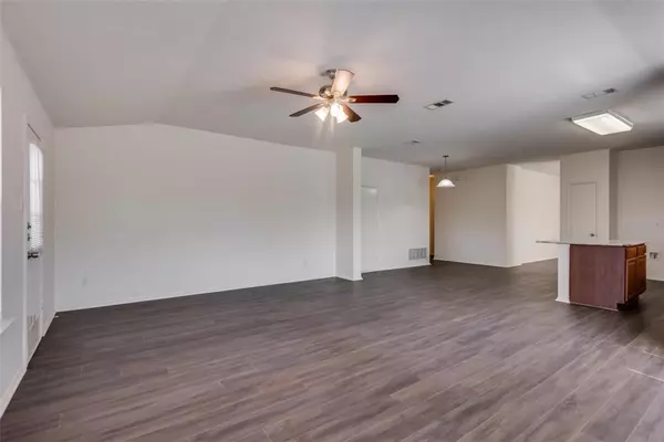 Desoto, TX 75115,612 Snapdragon Lane