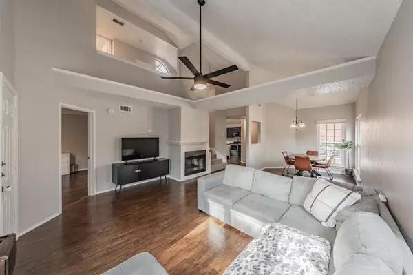 Carrollton, TX 75007,1004 Alameda Drive