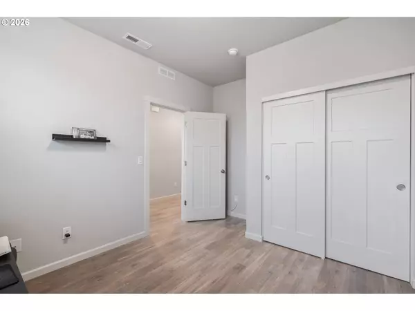 Longview, WA 98632,2022 BETHANY ST