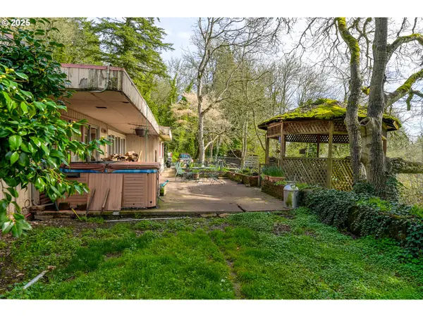 32763 BERLIN RD, Lebanon, OR 97355