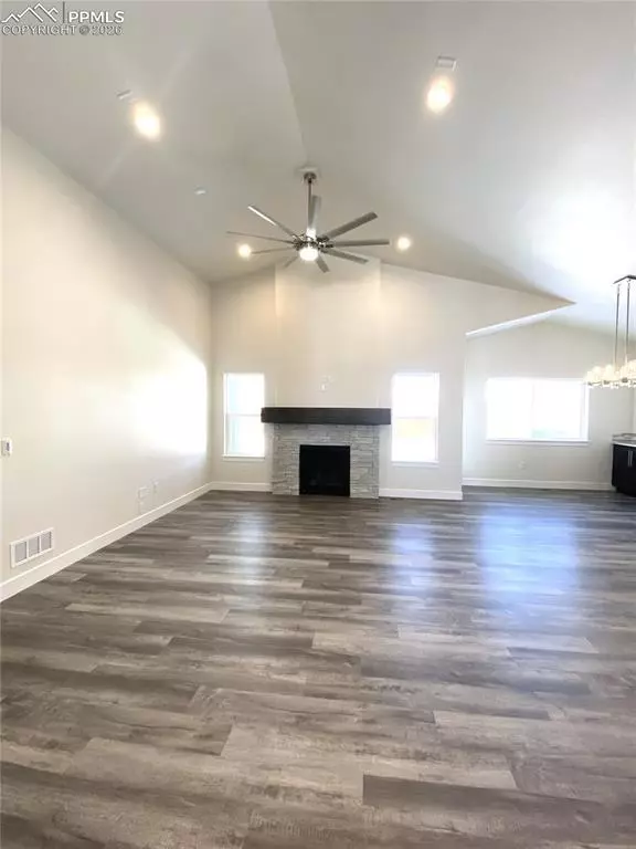 Peyton, CO 80831,11132 Rolling Ranch DR