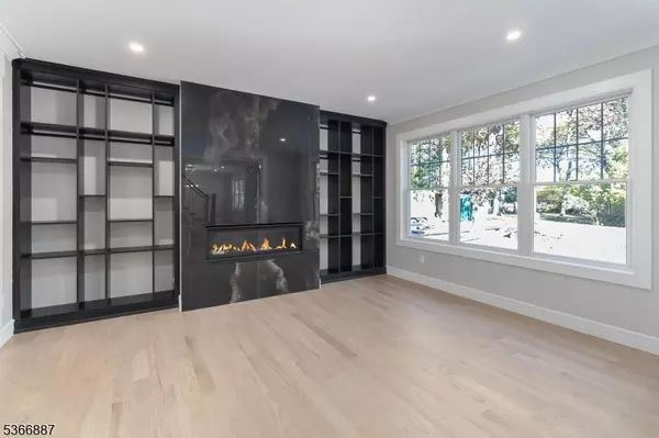 Wyckoff Twp., NJ 07481,520 Clinton Ave