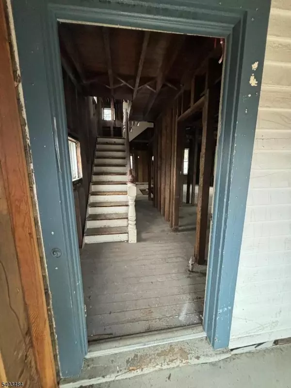 Westfield Town, NJ 07090,514 Downer St